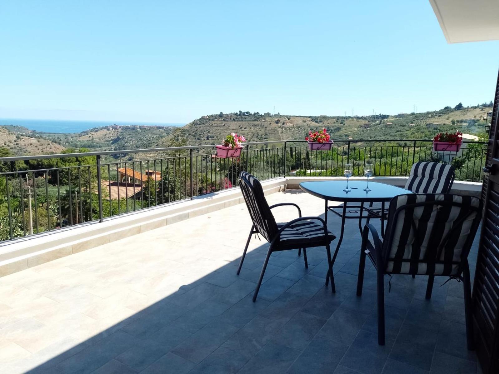 Granatelli Holiday Home Альтавилла-Милича Экстерьер фото